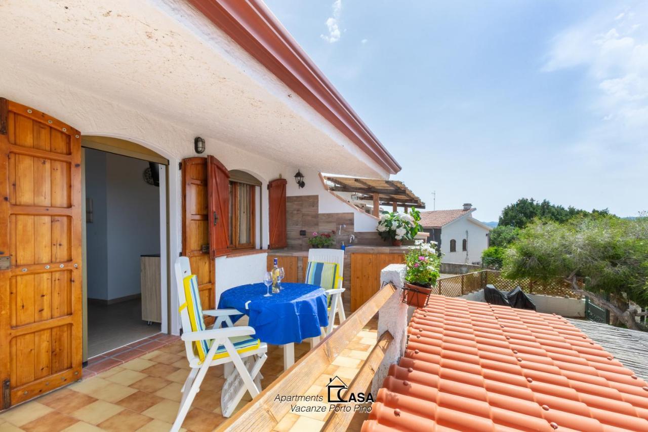 Apartments Casa Vacanze Porto Pino Exterior photo