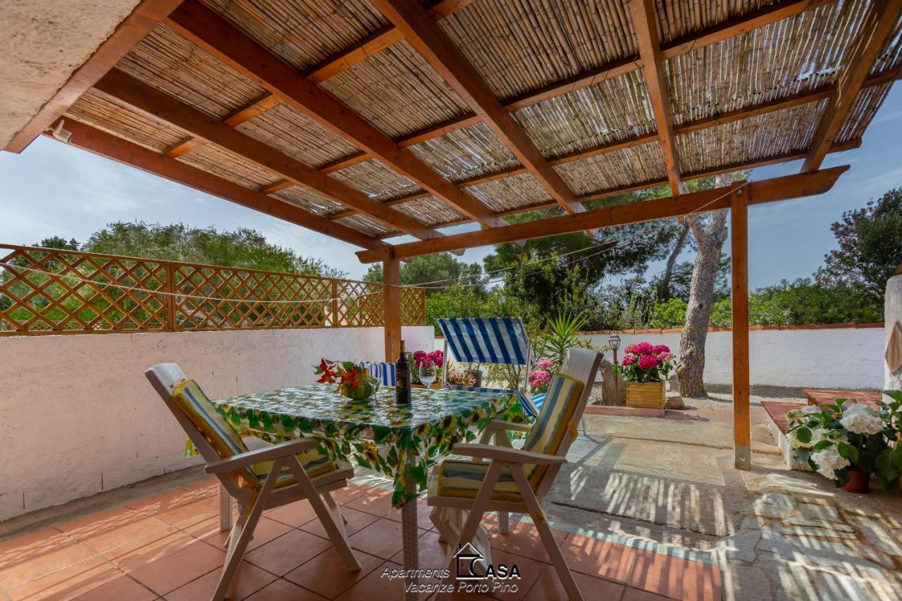 Apartments Casa Vacanze Porto Pino Exterior photo