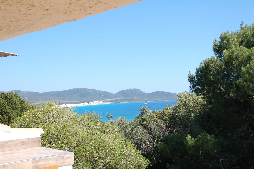 Apartments Casa Vacanze Porto Pino Exterior photo